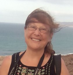 Carmen Zamora-Munoz