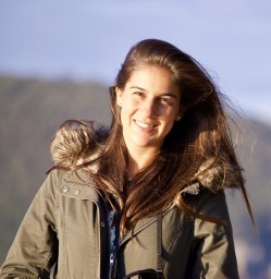 Violeta Berdejo-Espinola