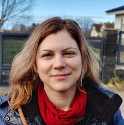 Alica Košuthová