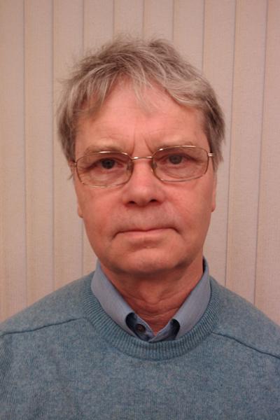 Paul C McDonald