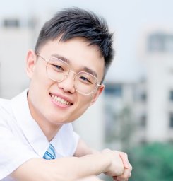 Yunhong Che