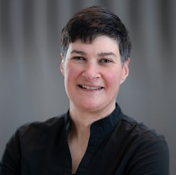 Kristin M Poduska