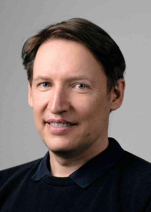 Daniel J. Schad