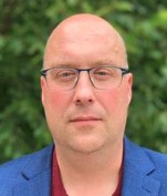Michael L Neidig