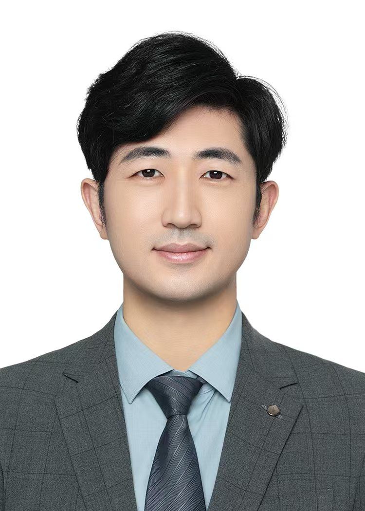 Zhigang Liu