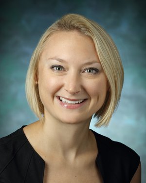 Amanda D Henderson