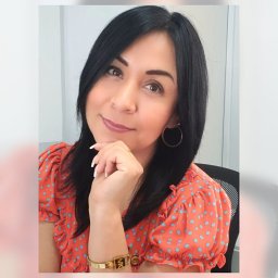 Chicana Ruth