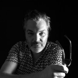Phil Ayres