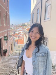 Leigh Yeh