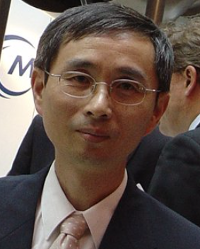 Jun Hu