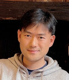 Eun Yong Kang