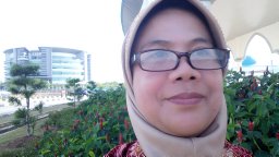 Rarastoeti Pratiwi