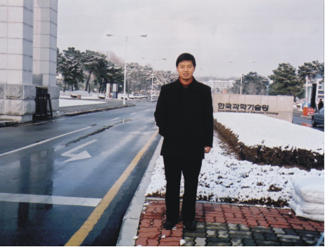 Feng Liu
