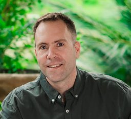 Michael W Klunzinger