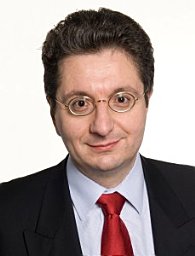 Laurent E. Calvet