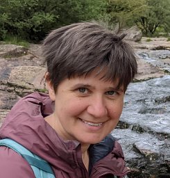Suzanne Sadedin