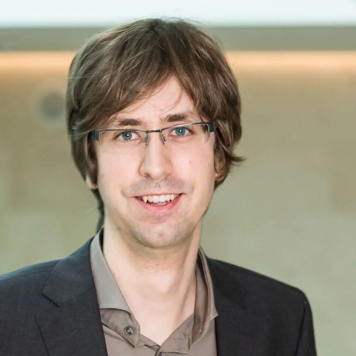 Hannes Rӧst