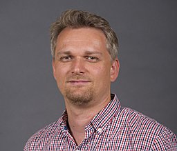 Frank W Heiland