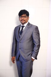 Vivek Narisetty