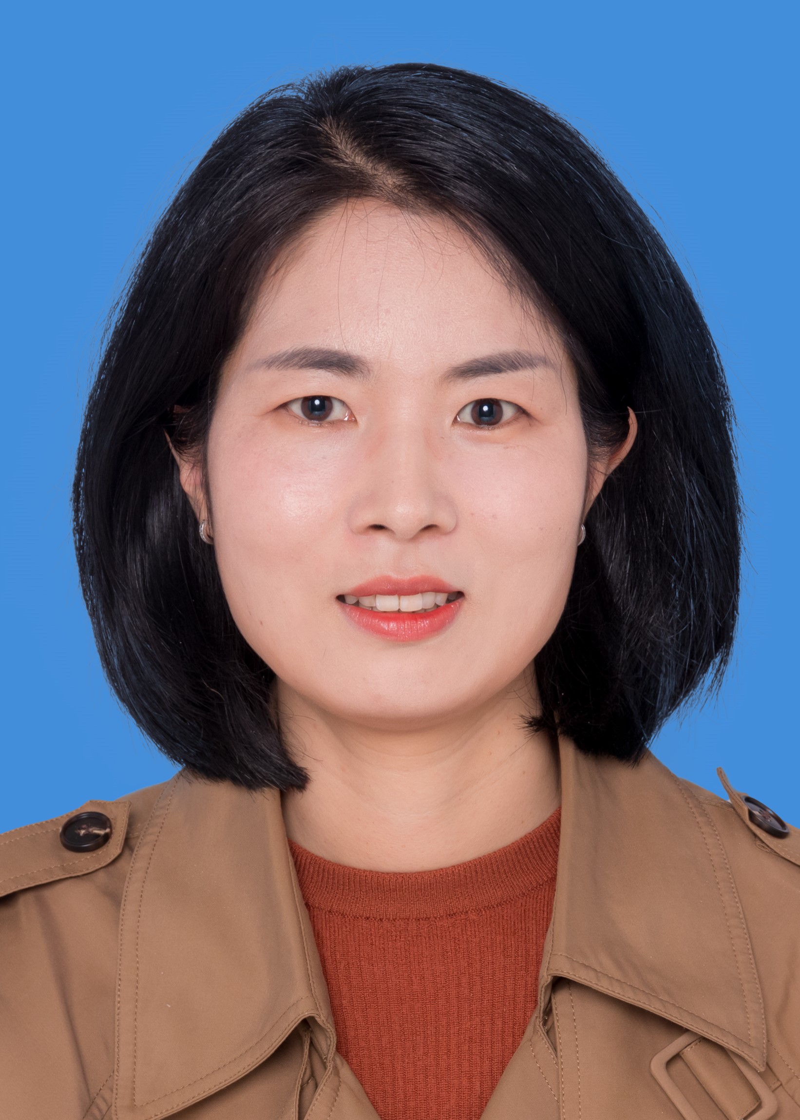 Lijun Wang