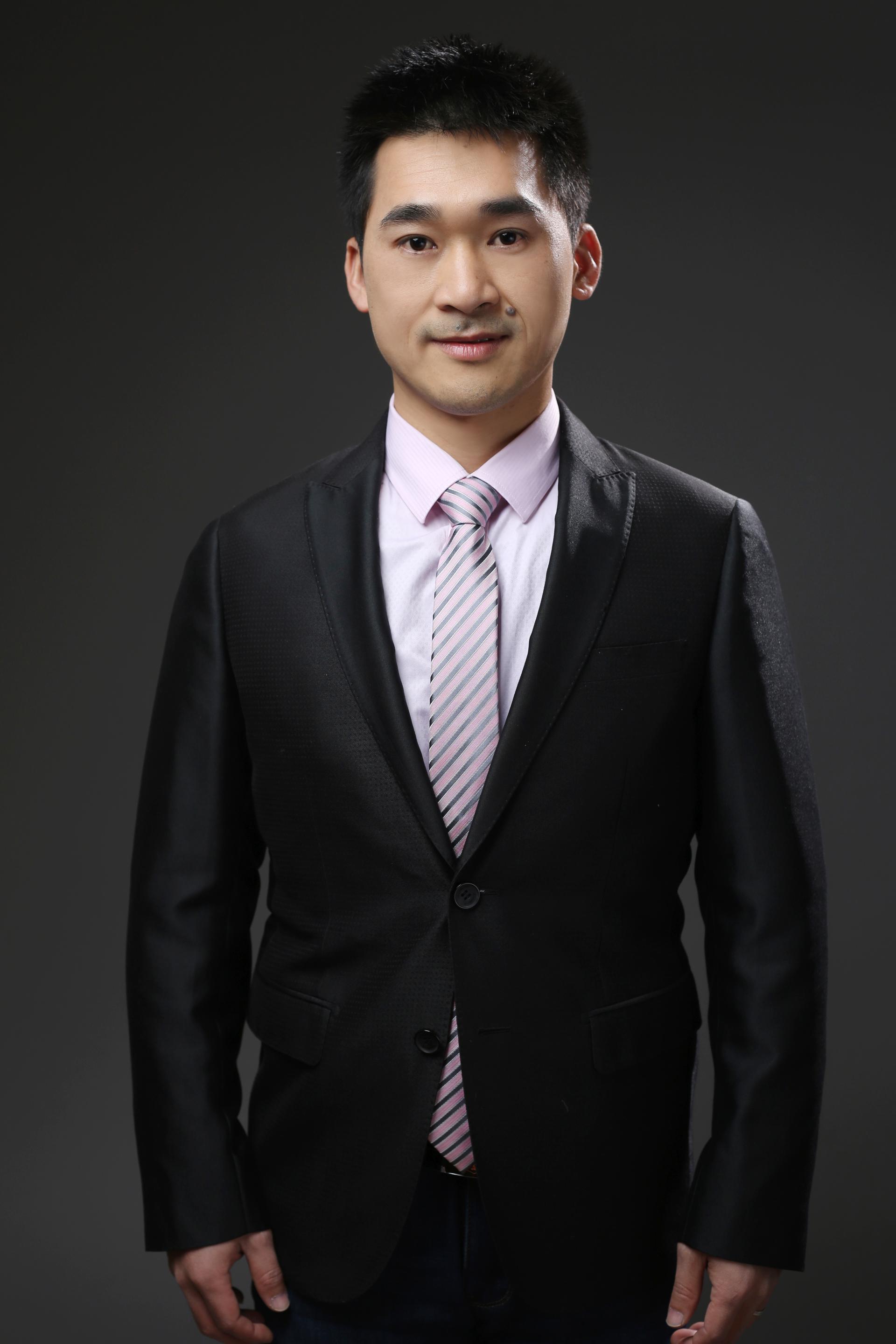 Wuhuang Huang