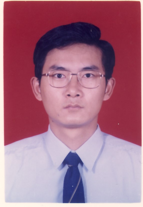 Zhenghong Guo