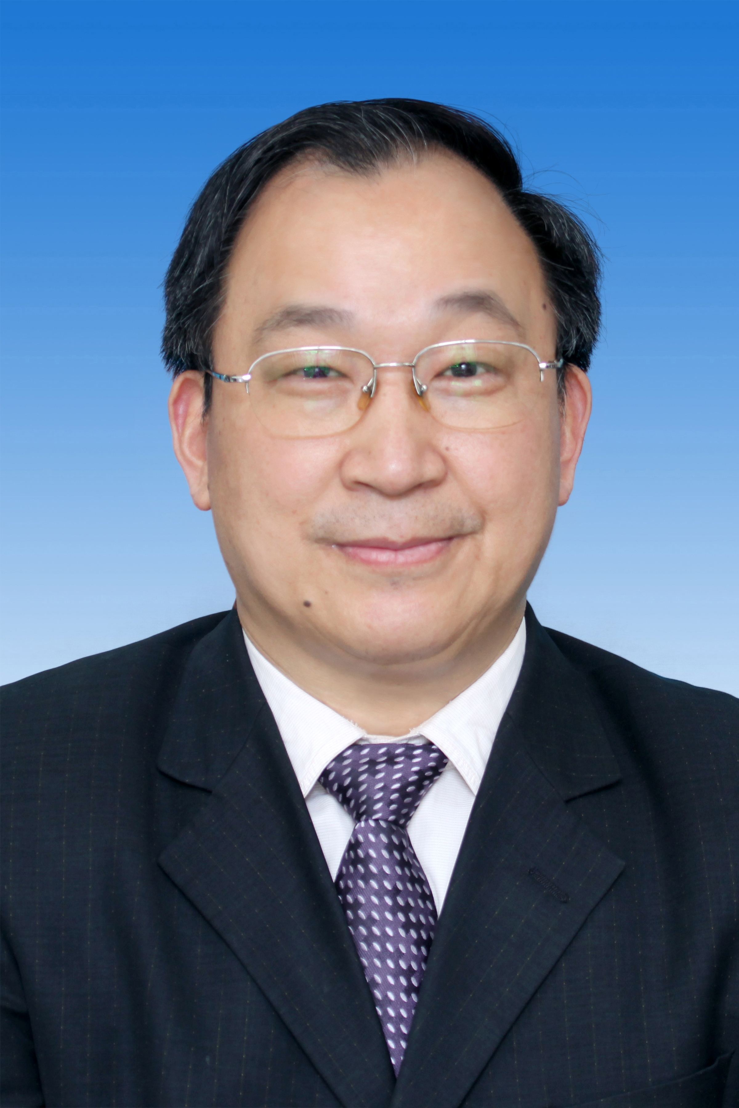 Hongzhong Huang