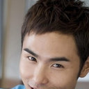 Fenggen Yan