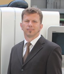 Roland Larek