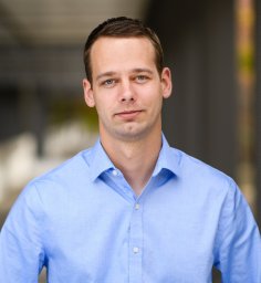 Dominik K. Kolmel