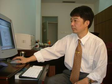 Rongbao Li