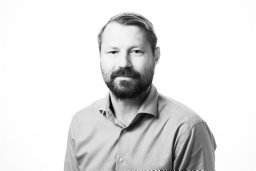 Lars H Andersen