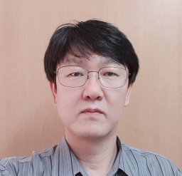 Hyun-Soo Kang