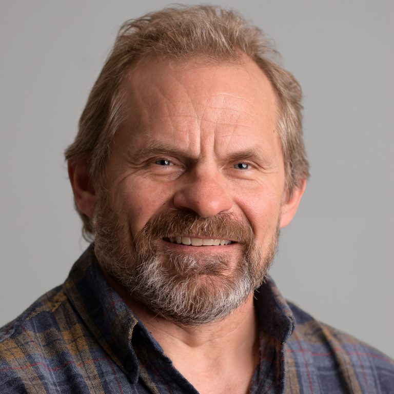 Daniel E. Schindler