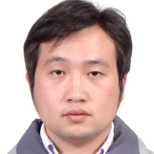 Weihua Xiong