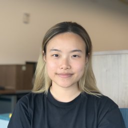 Laura Zheng