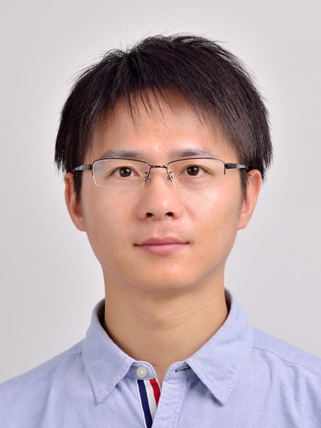 Shaowei Hu