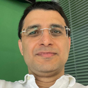 Majid Haghparast