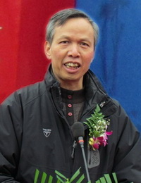 Junxing Yang