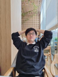Woong Hee Lee