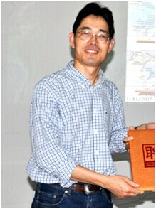 Zheng-Xiang Li