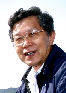 Qisheng Tang