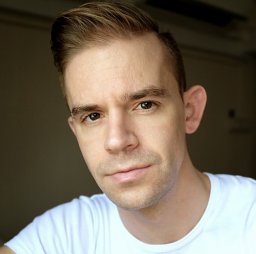 Robert J Ellis