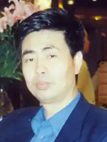 Shilin Yan