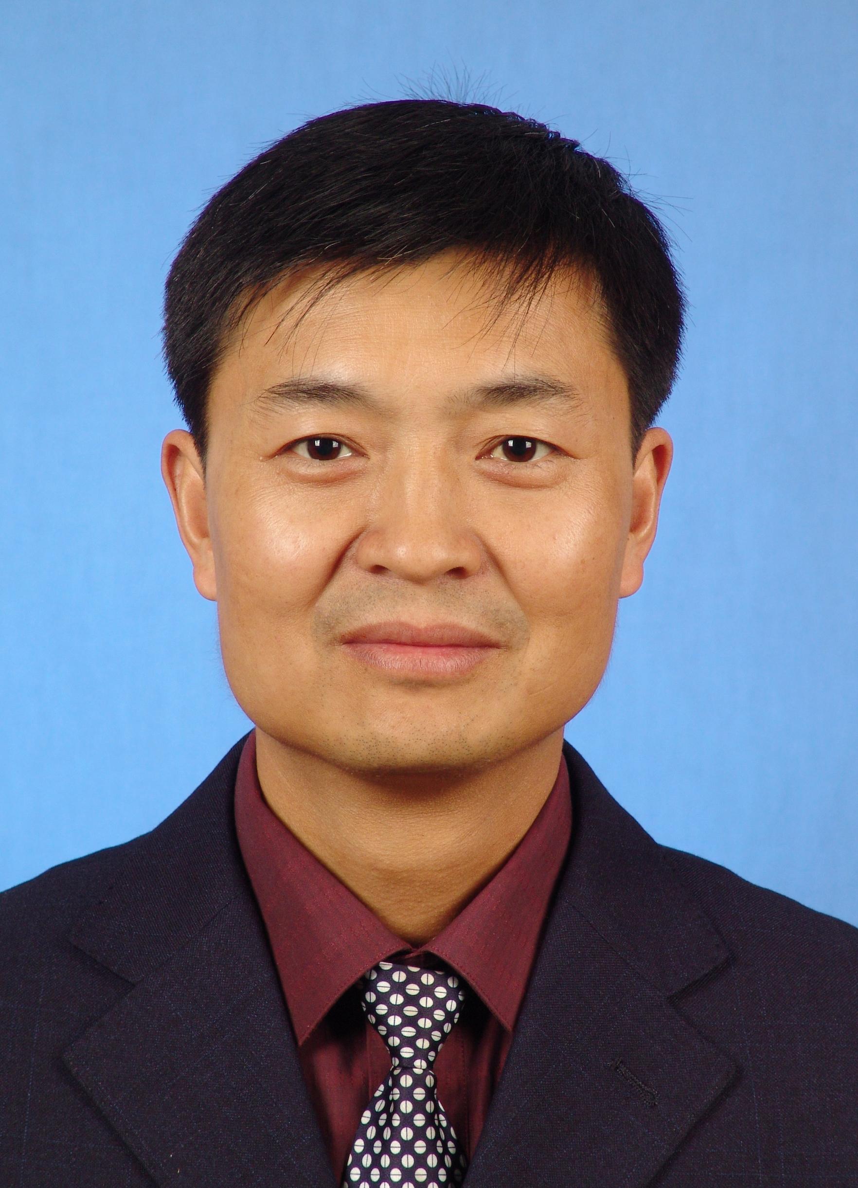Yucheng Shi