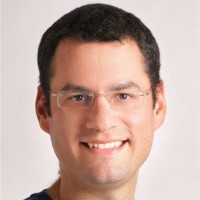 Yoav Levine