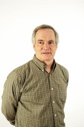 Mark E Reeves
