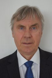 Naesgaard J M
