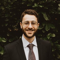 Avraham Shakked