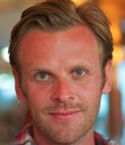 Dirk G Dechering